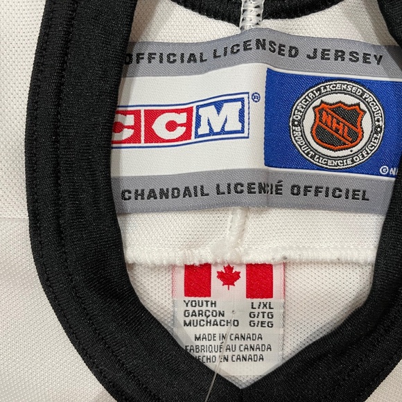 New with Tags Attached, Pittsburgh Penguins Mario Lemieux Jersey - Picture 2 of 15